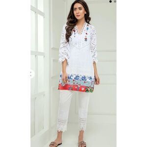 Farida Hasan Pakistan designer embroidered tunic blouse